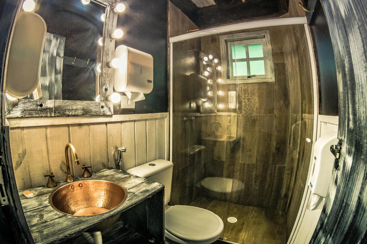 Deluxe Suite,1344817184:JPEG
