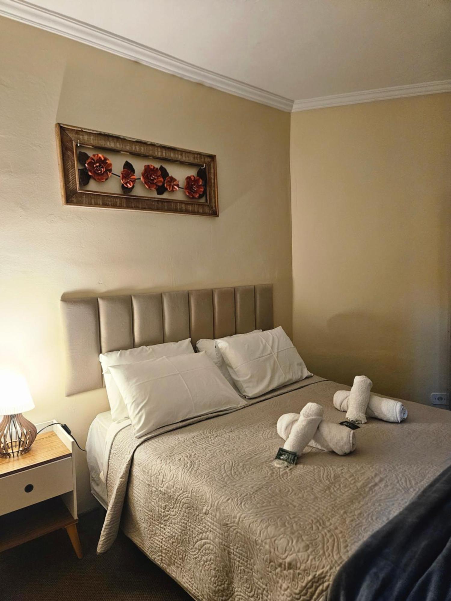 Double Room,1586221284:JPEG